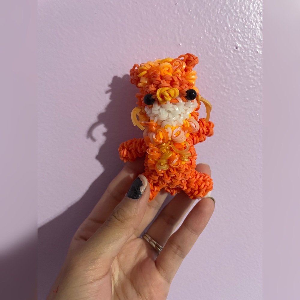 Rainbowloom loomigurumi lion